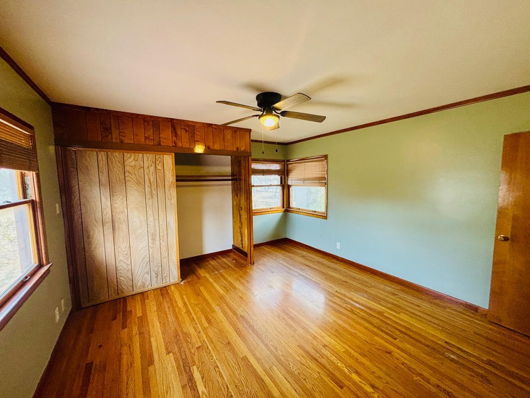 Building Photo - 35022 82nd St E