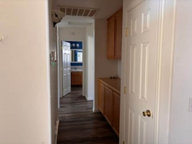 Building Photo - Charming 2-Story Home in a Convenient Tehachapi Location