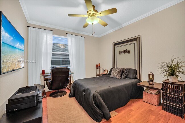 Building Photo - 19500 SW 39th Ct