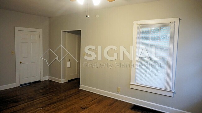 Building Photo - 7230 4th Ave S