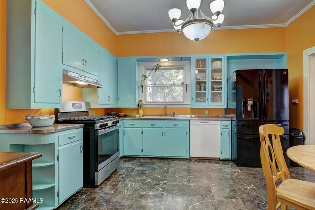 Building Photo - 519 Mudd Ave