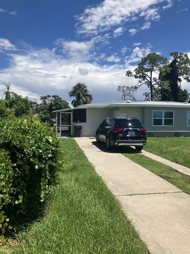 Building Photo - 5774 Gallatin Ln