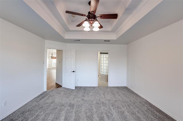 Building Photo - 5901 River Bend Dr