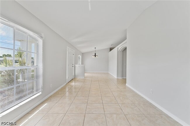 Building Photo - 1240 NW 22nd Pl