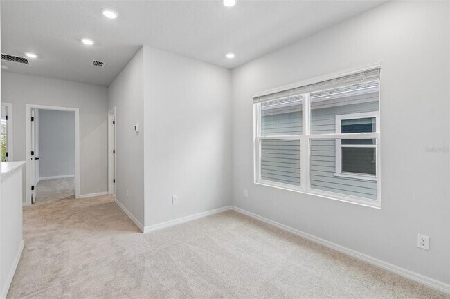 Building Photo - 4357 Roush Ave