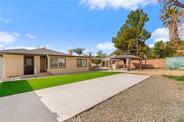Building Photo - 7420 Ivy Ln