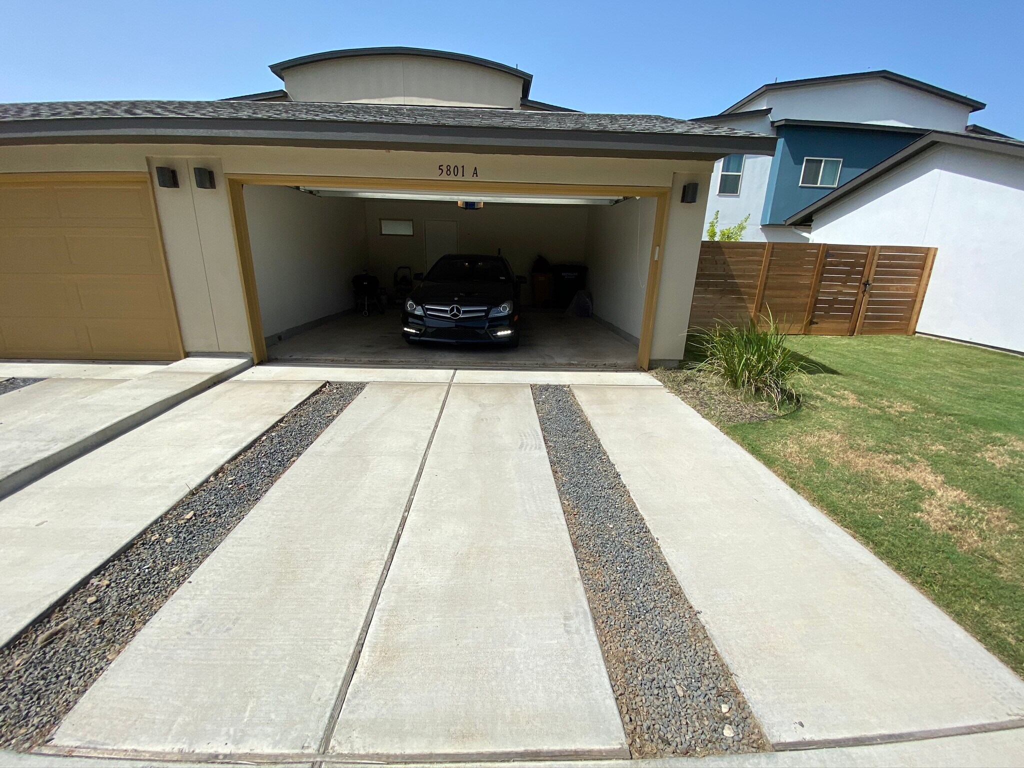 Building Photo - 5801 A Charles Merle Dr