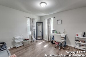 Building Photo - 5027 Blue Bonnet St