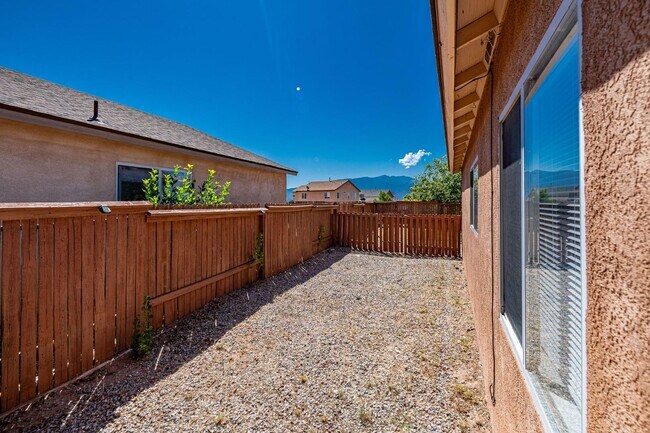 Building Photo - 4720 Shepherd Ct NE