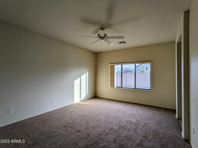 Building Photo - 16071 W Gelding Dr