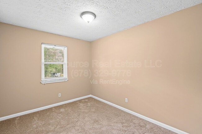 Building Photo - 1321 Timbercrest Dr