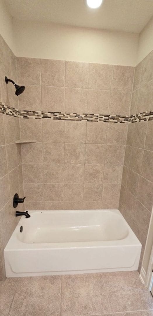 Building Photo - 127 Bridgewater