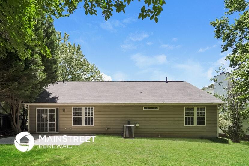 Building Photo - 3640 Annandale Dr