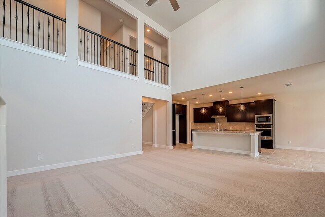 Building Photo - 21711 Emerton Cres Wy