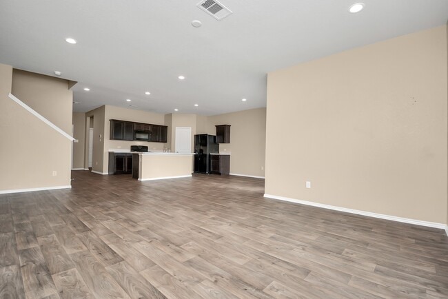 Building Photo - 5415 Dover Ter Wy