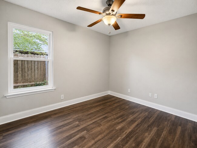 Building Photo - 349 Schumacher Dr
