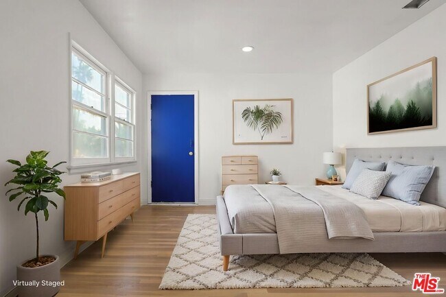 Building Photo - 4411 Victoria Park Dr