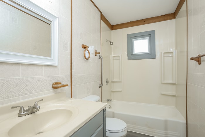 Building Photo - 909 Ridge Dr