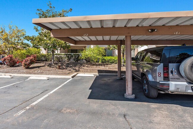 Building Photo - 13063 Wimberly Square