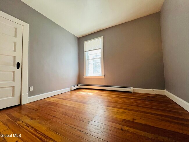 Building Photo - 57 S Main Ave