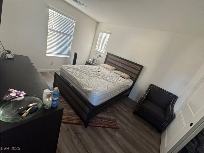 Building Photo - 3750 Battipaglia Ave