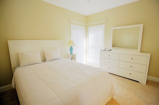 Building Photo - Available Early June! Gorgeous 4 bedroom home in Coles Pond!