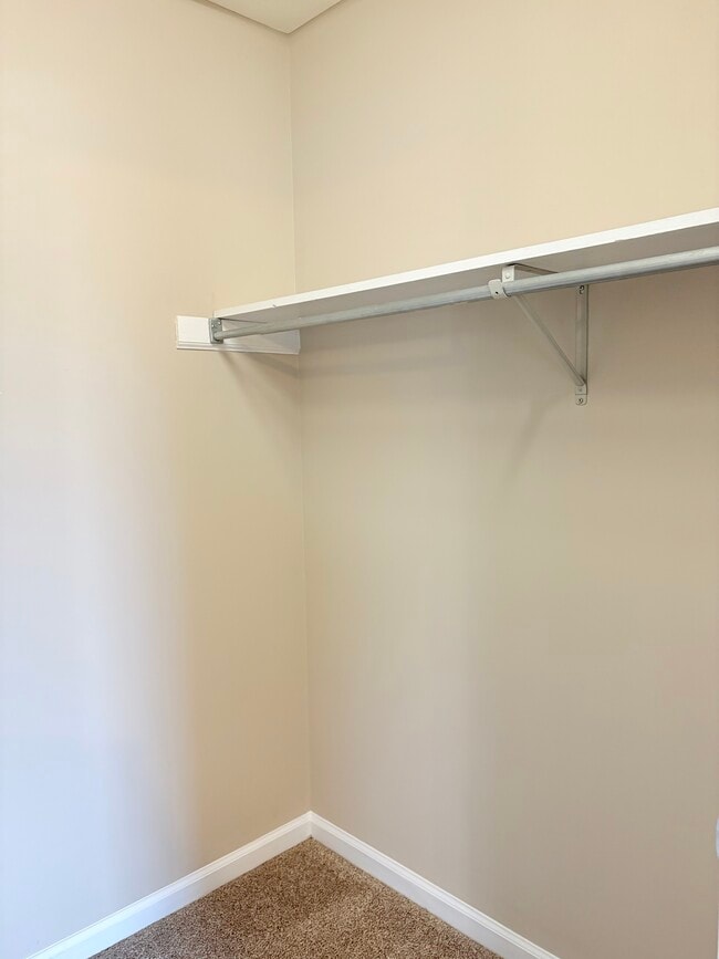 Building Photo - 117 Concord Dr