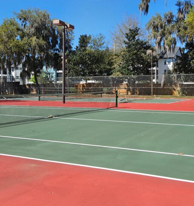 Building Photo - 3 Bedroom/ 2 Bath home at The Greens at West End