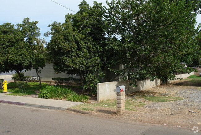 Building Photo - 1270 Sumner Ave