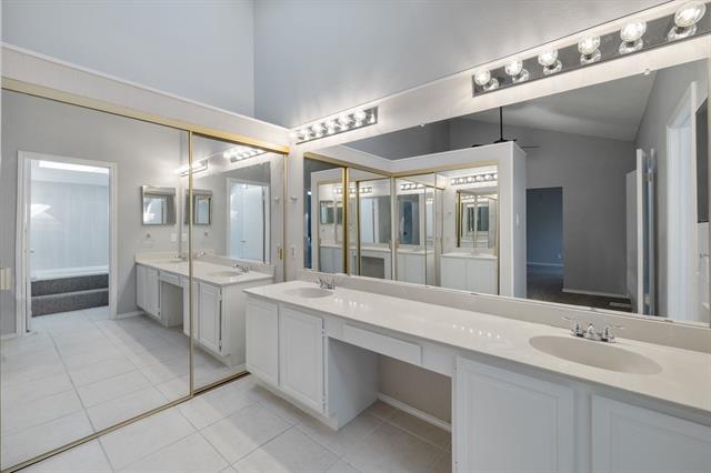 Building Photo - 563 Ranch Trail