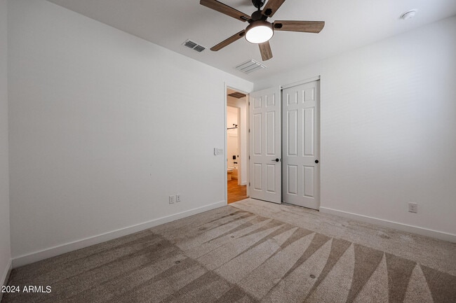 Building Photo - 17285 W Alexandria Way