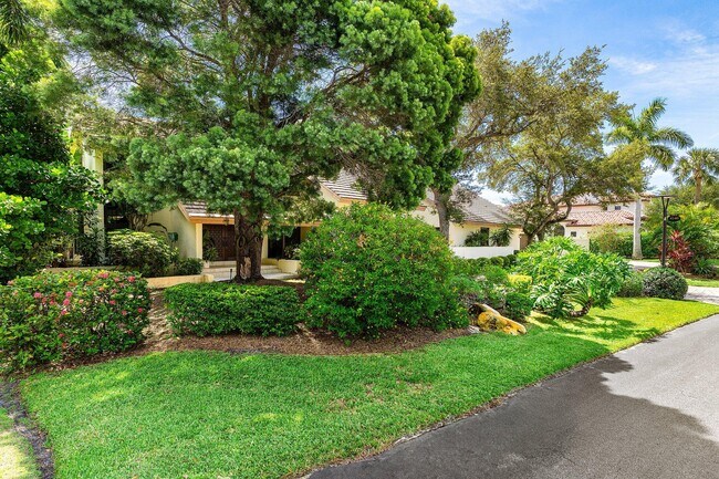 Building Photo - 4140 Sanctuary Ln