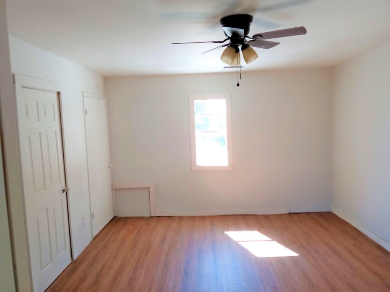 Building Photo - 9142 Co Rd 197