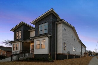 Building Photo - 1201 Stainback Ave