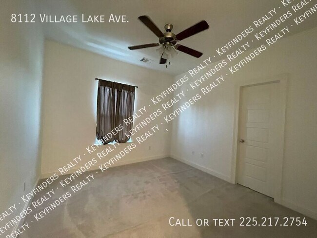 Building Photo - 8112 Village Lake Ave