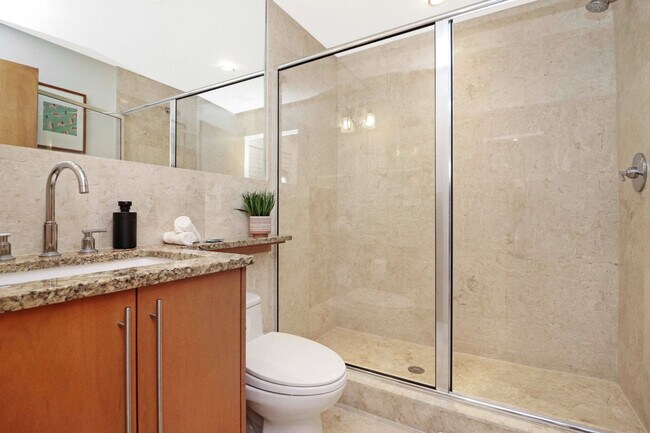 Building Photo - 7939 East Dr