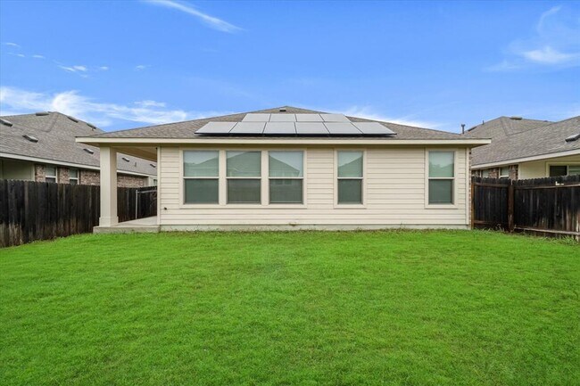 Building Photo - 117 Falkland St