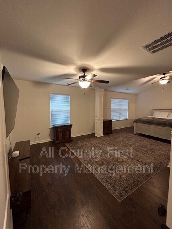 Building Photo - 2662 Stonekey Bend