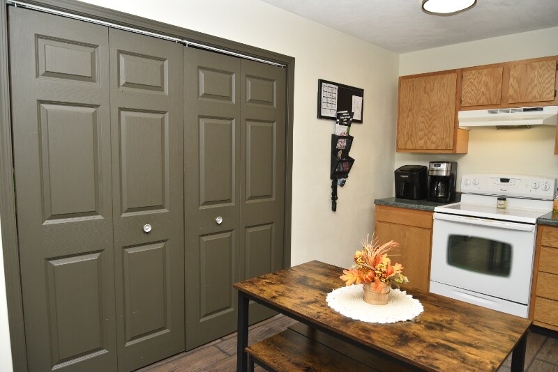 Building Photo - 3360 Patti Dr