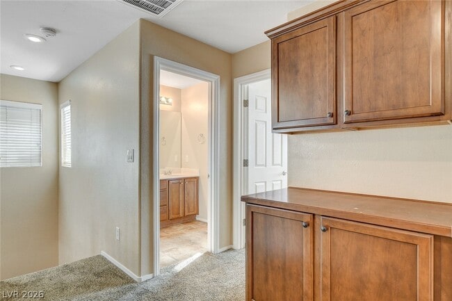 Building Photo - 9346 Horse Canyon Dr