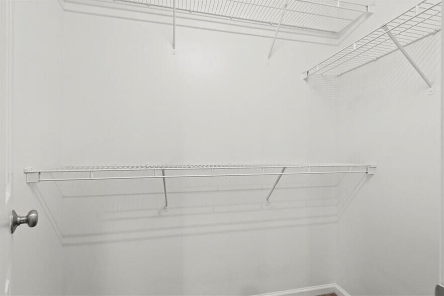 Building Photo - 7839 W 158th Ct