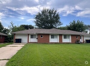 Building Photo - Charming 2Bed/1Bath Duplex