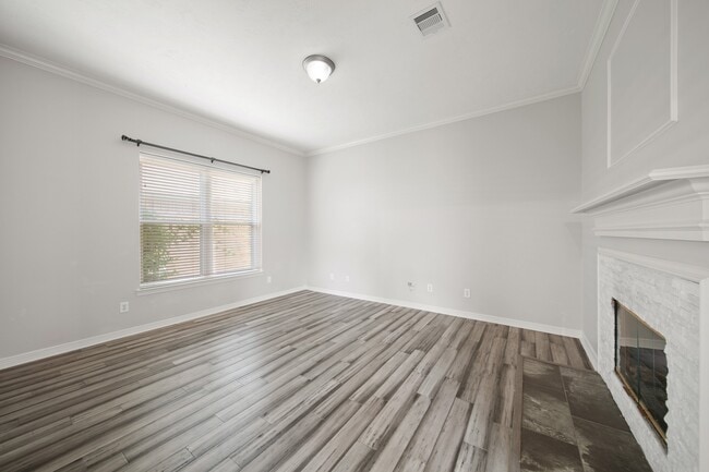 Building Photo - 9507 Pecan Glen Ct