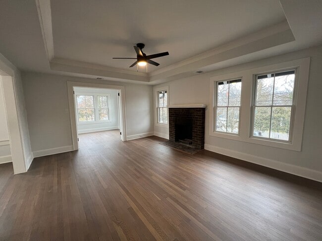 Building Photo - 45 Fairfield St