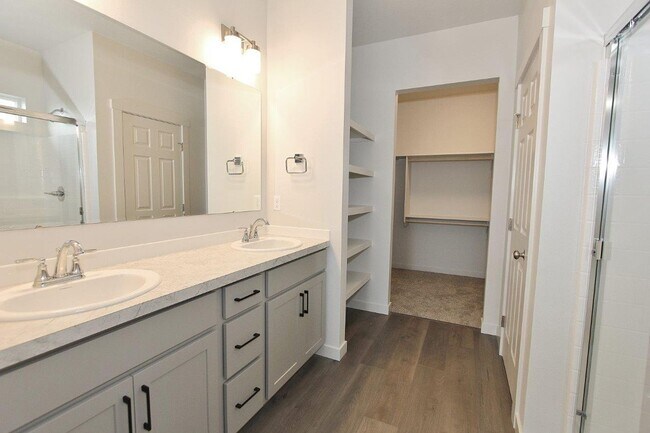 Building Photo - Stunning Single-Level w/Upper Bonus Room Home