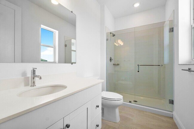Building Photo - 12289 Waterstone Cir