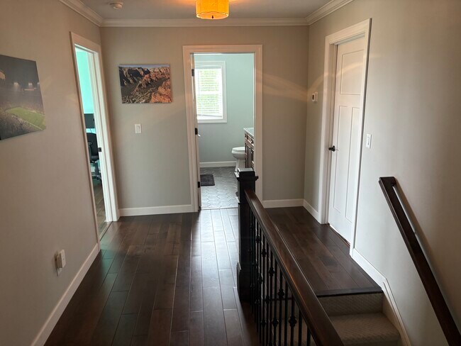 Building Photo - Craftsmen Ct Greenville