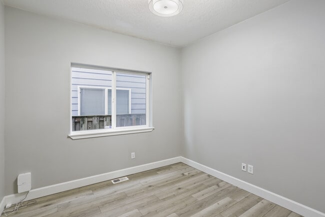 Building Photo - 16603 SW 134th Terrace