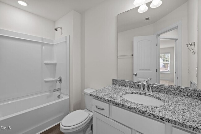 Building Photo - 1033 Heartstone Wy