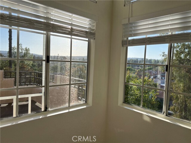 Building Photo - 24480 Mozer Dr